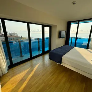 Апарт-отель With Sea View